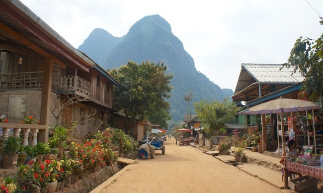 Mekong Cruise Khamo Village